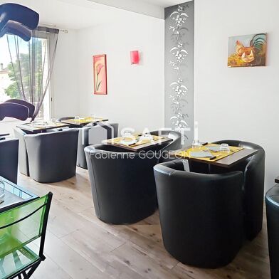 Immeuble  222600 €