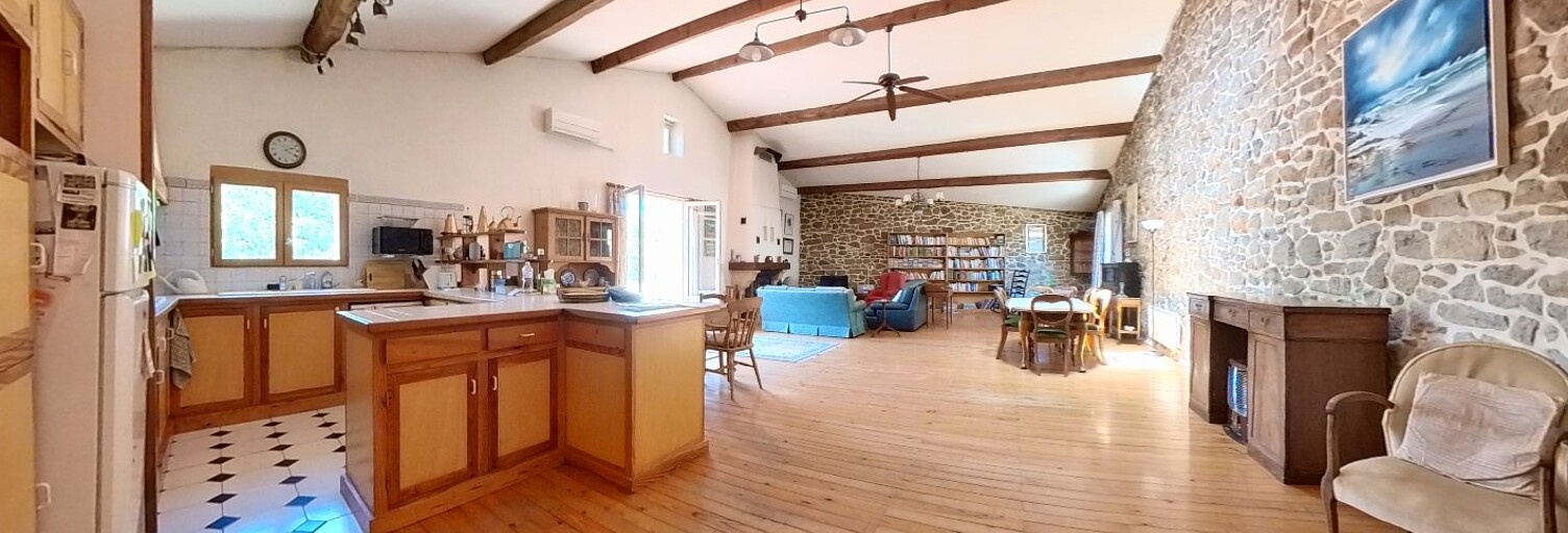 Maison 4 Pièces 157 m² à vendre à Neffiès (34320)