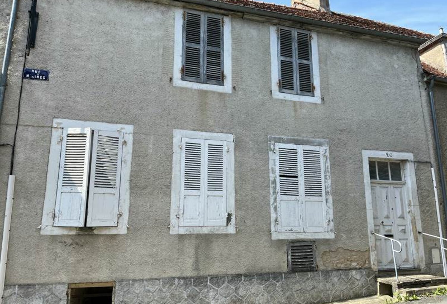 Vente maison 3 pièces 103 m² Dun-sur-Auron (18130) — photo 1