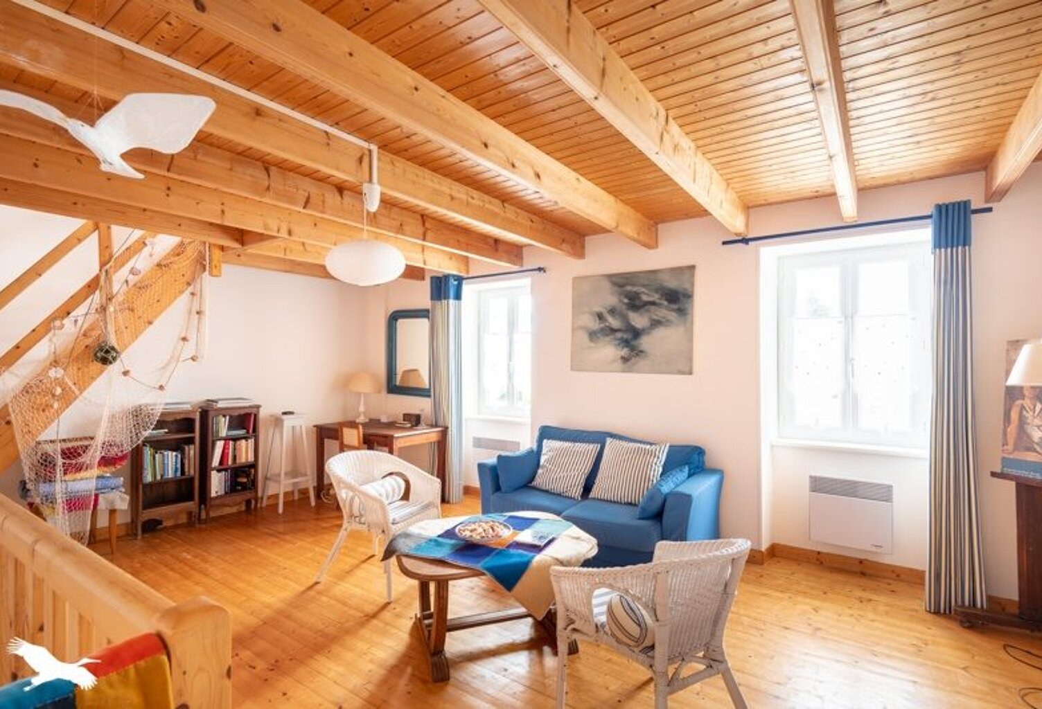 Maison en pierre de 3 pièces principales — photo 1