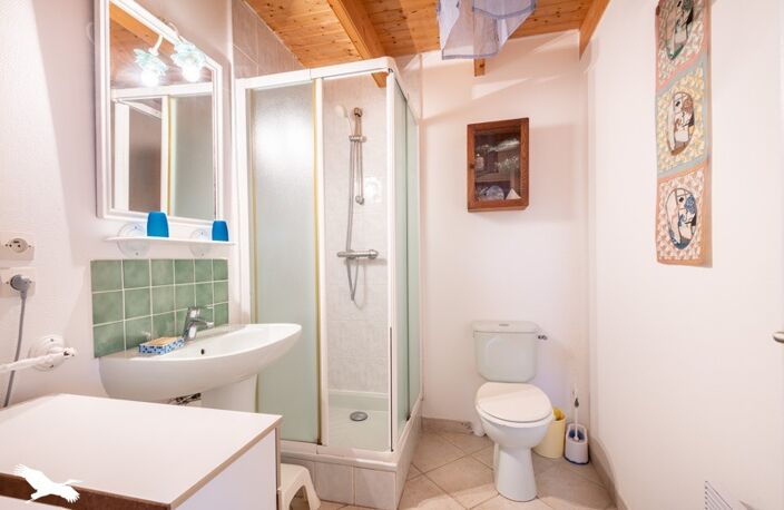 Maison en pierre de 3 pièces principales — photo 2