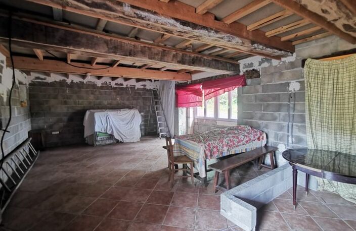 Maison en pierre de 2 pièces principales — photo 2