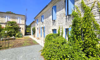 Maison 9 Pièces 270 m² à vendre à Corme-Écluse (17600)