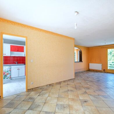 Maison 8 pièces 397000 €