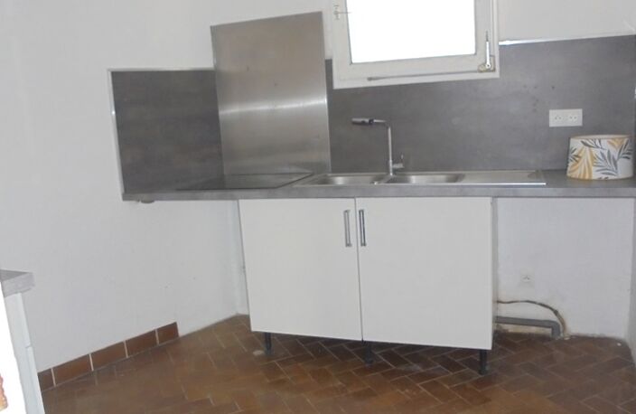 Vente maison 3 pièces 114 m² Dun-le-Palestel (23800) — photo 2