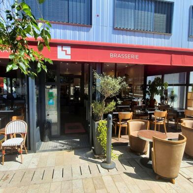 Commerce  475000 €