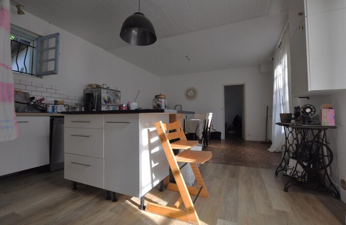 Vente maison 4 pièces 84 m² Haux (33550) — photo 3