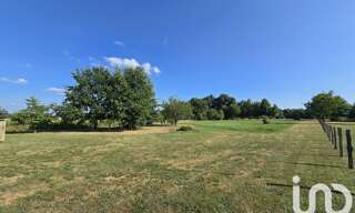 Terrain  7891 m² à vendre à Saint-Caprais-de-Bordeaux (33880)