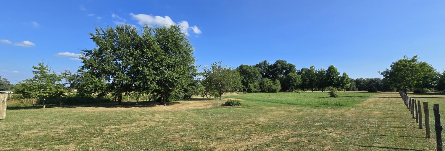 Terrain  7891 m² à vendre à Saint-Caprais-de-Bordeaux (33880)