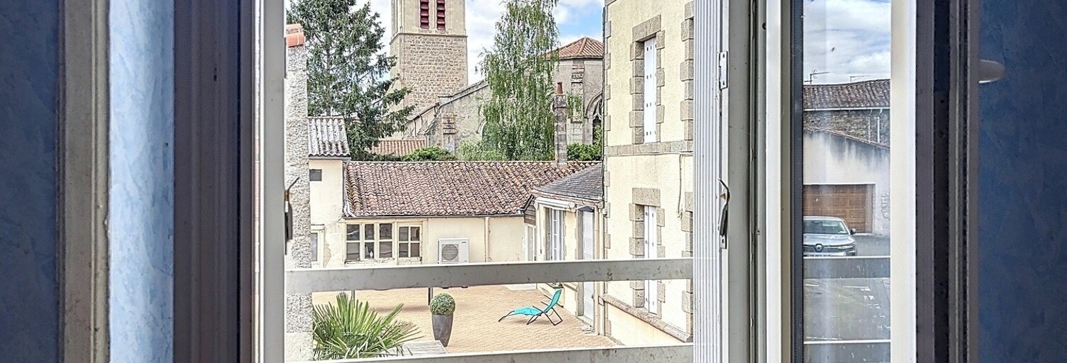 Maison 4 Pièces 113 m² à vendre à Nueil-les-Aubiers (79250)