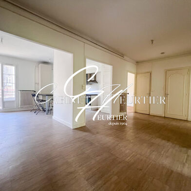 Appartement 5 pièces 235000 €