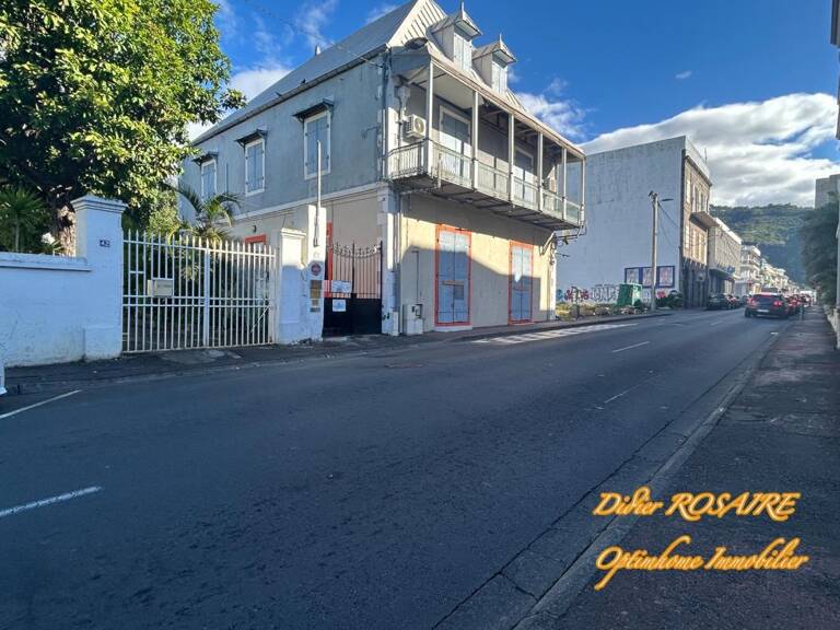 LOCAL COMMERCIAL/BUREAU à louer SAINT DENIS CENTRE (974) — photo 1