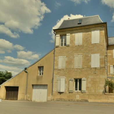 Maison 11 pièces 266000 €