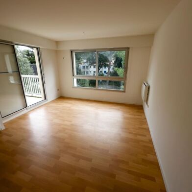 Appartement 2 pièces 1570 €