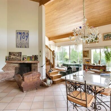 Maison 5 pièces 521000 €