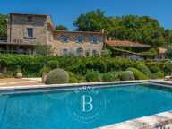 PROVENCE - MONTFURON - PROPRIETE D'EXCEPTION 410 M2 - 6 CHAMBRES — photo 3