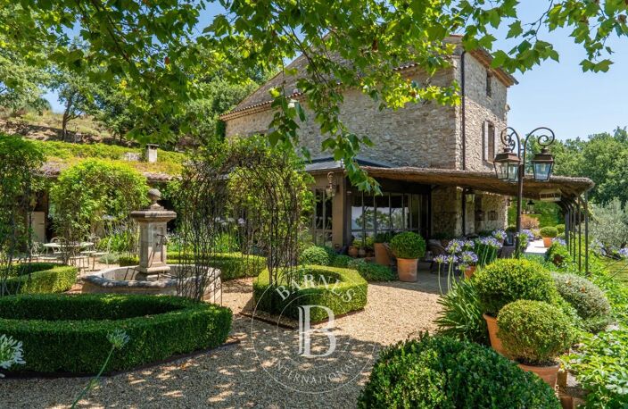 PROVENCE - MONTFURON - PROPRIETE D'EXCEPTION 410 M2 - 6 CHAMBRES — photo 4