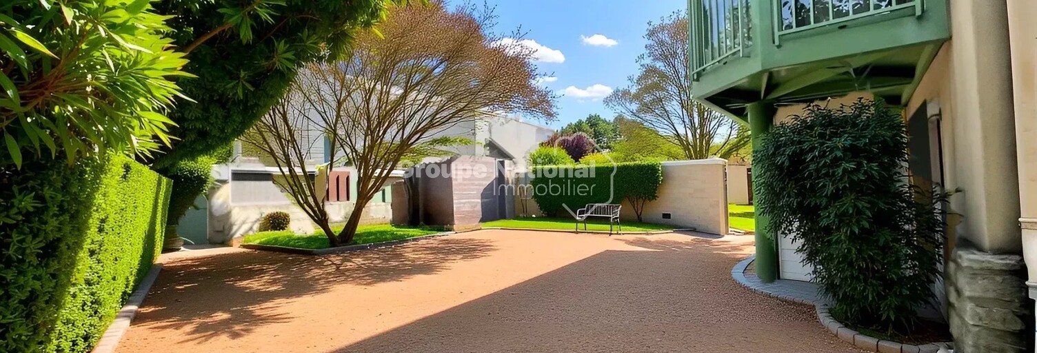 Maison 8 Pièces 280 m² à vendre à Carpentras (84200)