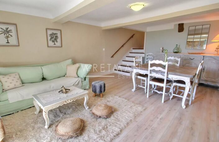 Jolie maison de village avec terrasse et vue - Fayence — photo 3