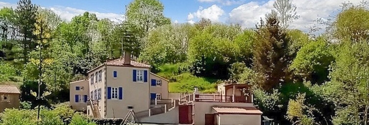 Maison 8 Pièces 144 m² à vendre à Sigournais (85110)