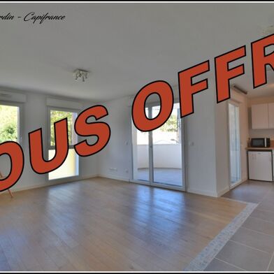 Appartement 2 pièces 240000 €