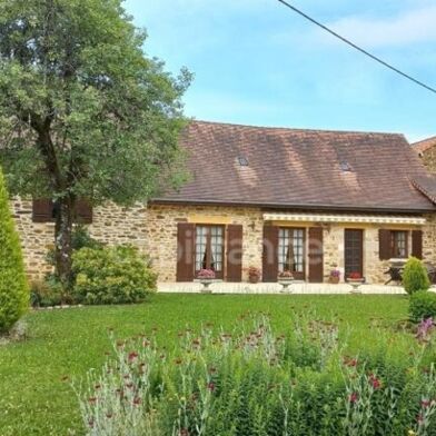 Maison 6 pièces 311999 €