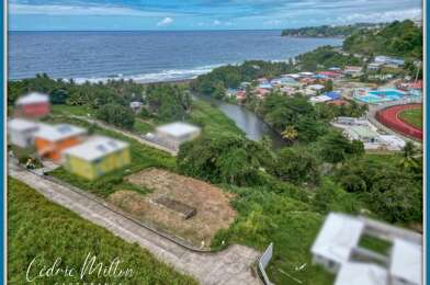 Terrain  105000 €