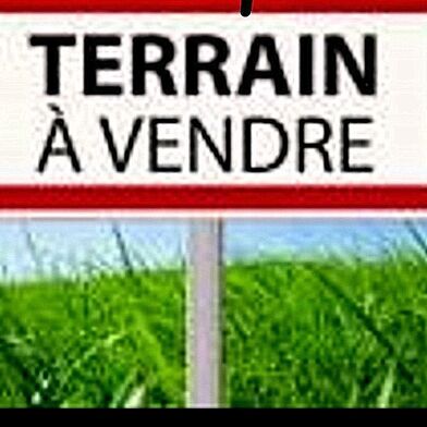 Terrain  380000 €