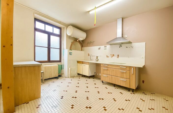 A VENDRE – Maison avec fort potentiel à Casseneuil. — photo 4