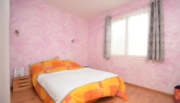 Villa / Maison 5 pièces  à vendre Ménesplet 24700