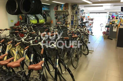 Commerce  400000 €