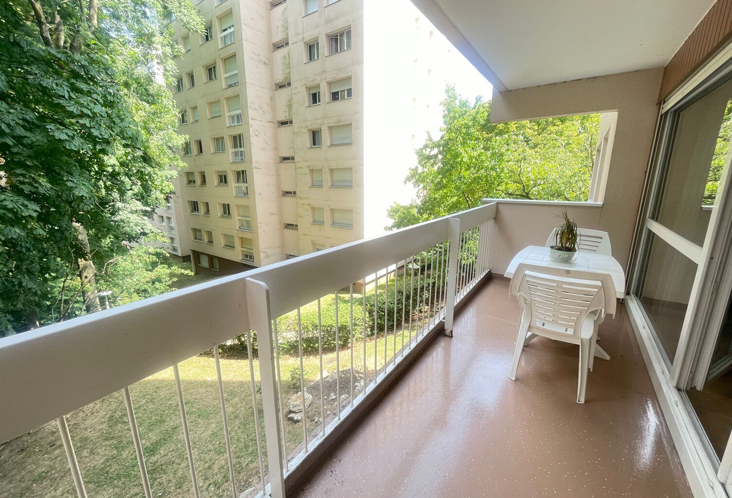 APPARTEMENT F4, Parking et Cave — photo 1