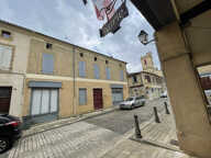 Immeuble avec cabinet loué, appartement à restaurer et cour — photo 3