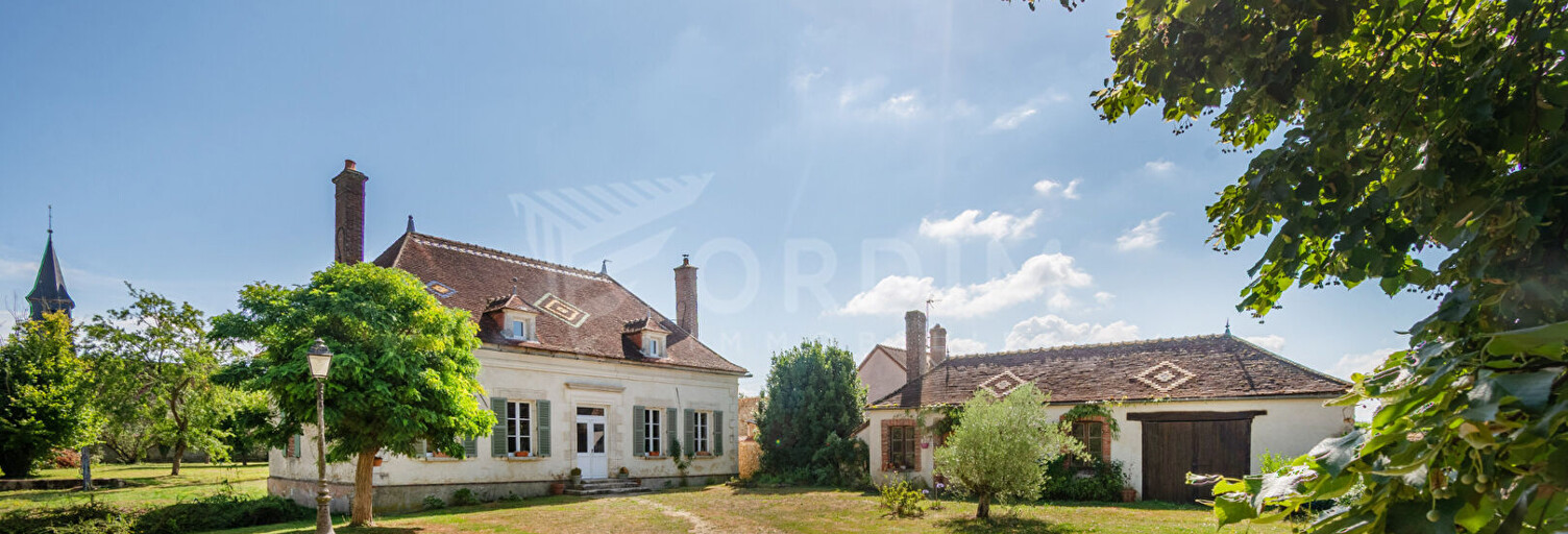 Maison 8 Pièces 245 m² à vendre à Saint-Florentin (89600)