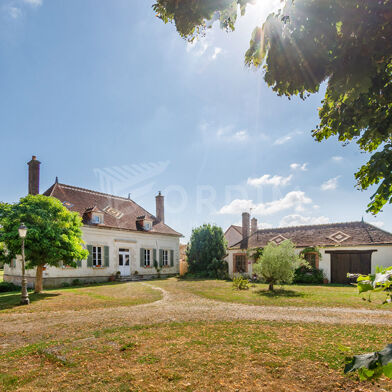 Maison 8 pièces 299600 €