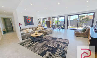 Appartement 6 Pièces 130 m² à vendre à Sanary-sur-Mer (83110)