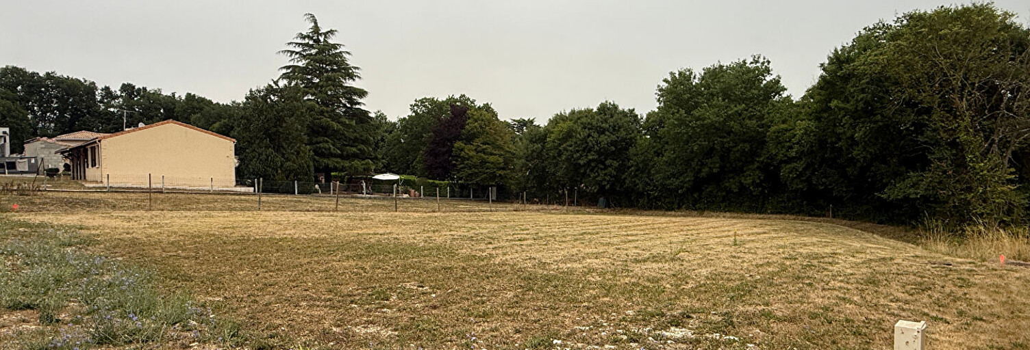 Terrain  847 m² à vendre à Champniers (16430)