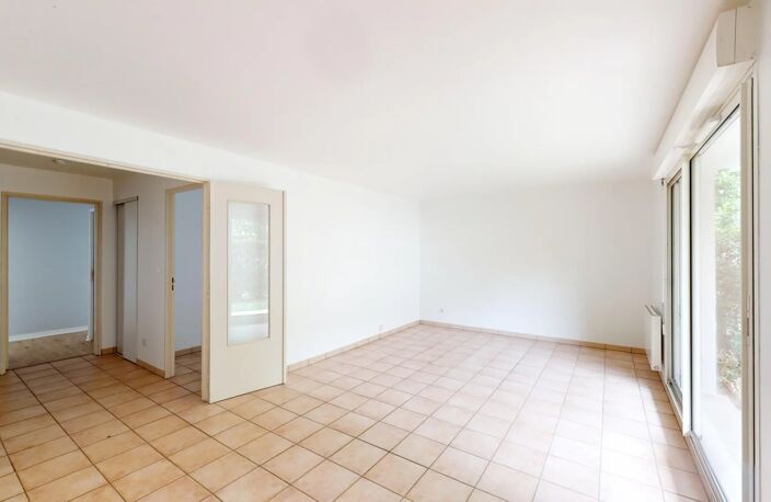 A LOUER - Appartement 3 pièces LE COUDRAY en rez de jardin — photo 2
