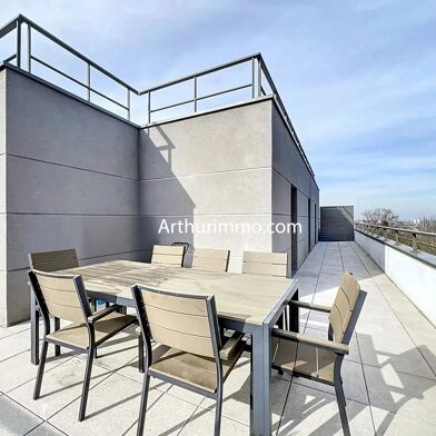Appartement 5 pièces 390000 €