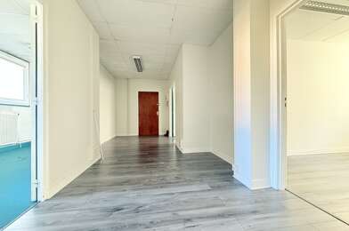 Bureau 5 pièces 160000 €