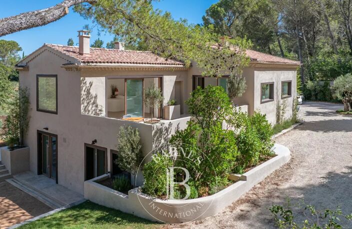 AIX EN PROVENCE - QUARTIER PINCHINATS - MAISON DE CHARME 160M2- — photo 3