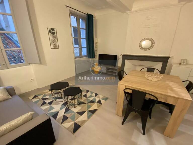 LUBERON - APT - APPARTEMENT T2 MEUBLE — photo 1