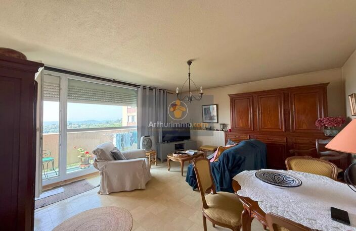 Luberon - APT - Appartement T3 de 63m² — photo 2