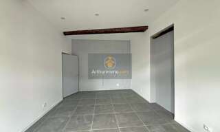 Immeuble  238 m² à vendre à Apt (84400)