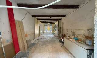 Immeuble  350 m² à vendre à Apt (84400)