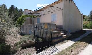Maison 5 Pièces 97 m² à vendre à Saint-Saturnin-lès-Apt (84490)