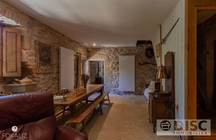 Belle demeure de caractère avec jardin de 1500 m². — photo 4