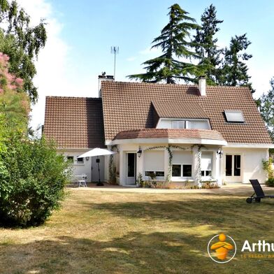 Maison 8 pièces 366500 €