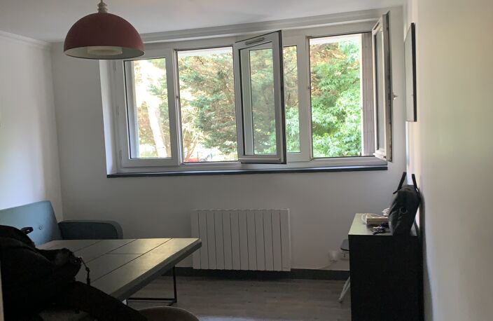 Appartement 2 pièces avec cave — photo 2