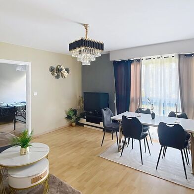 Appartement 4 pièces 93000 €